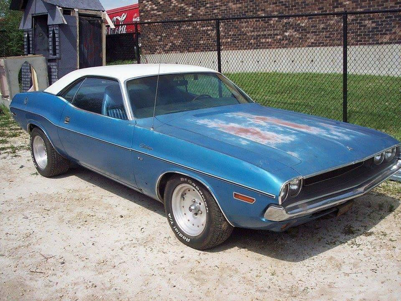 Illustration for article titled Ratty Mopar Dump